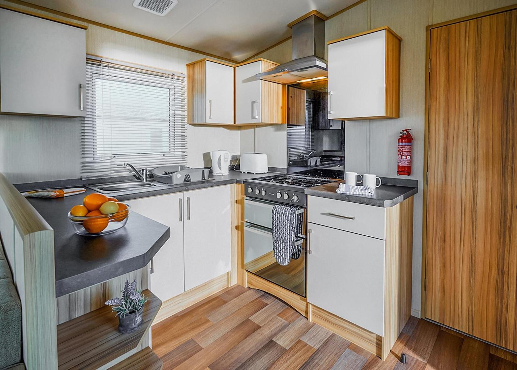 Meadow Lakes Holiday Park St Austell Pokój zdjęcie
